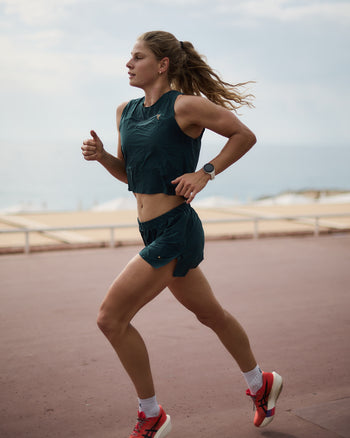 Lookbook Sonic Running Tank Women 19
