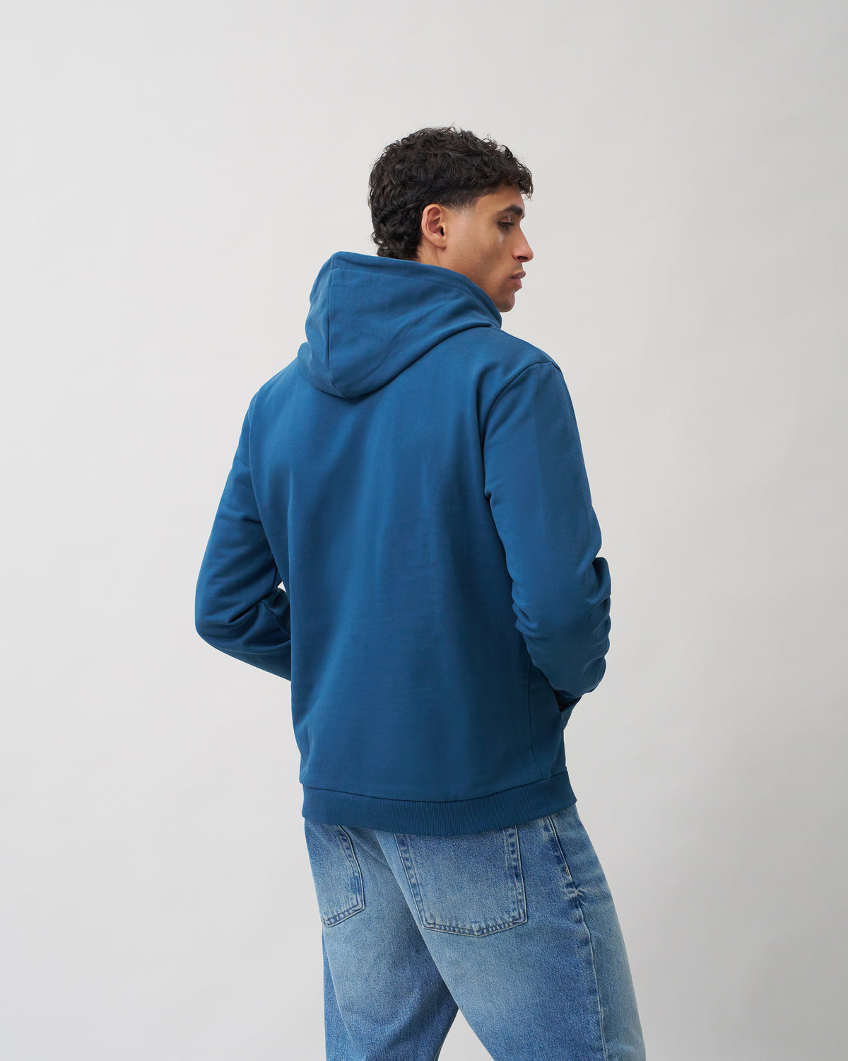 8907XICE;model