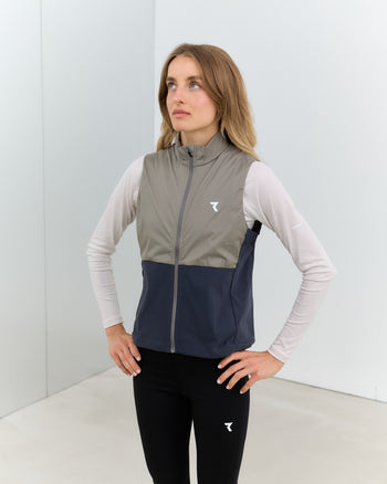 Lookbook Phantom Running Insulated Vest Women 80