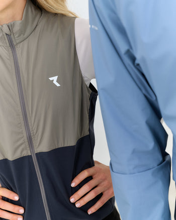 Lookbook Phantom Running Insulated Vest Women 81