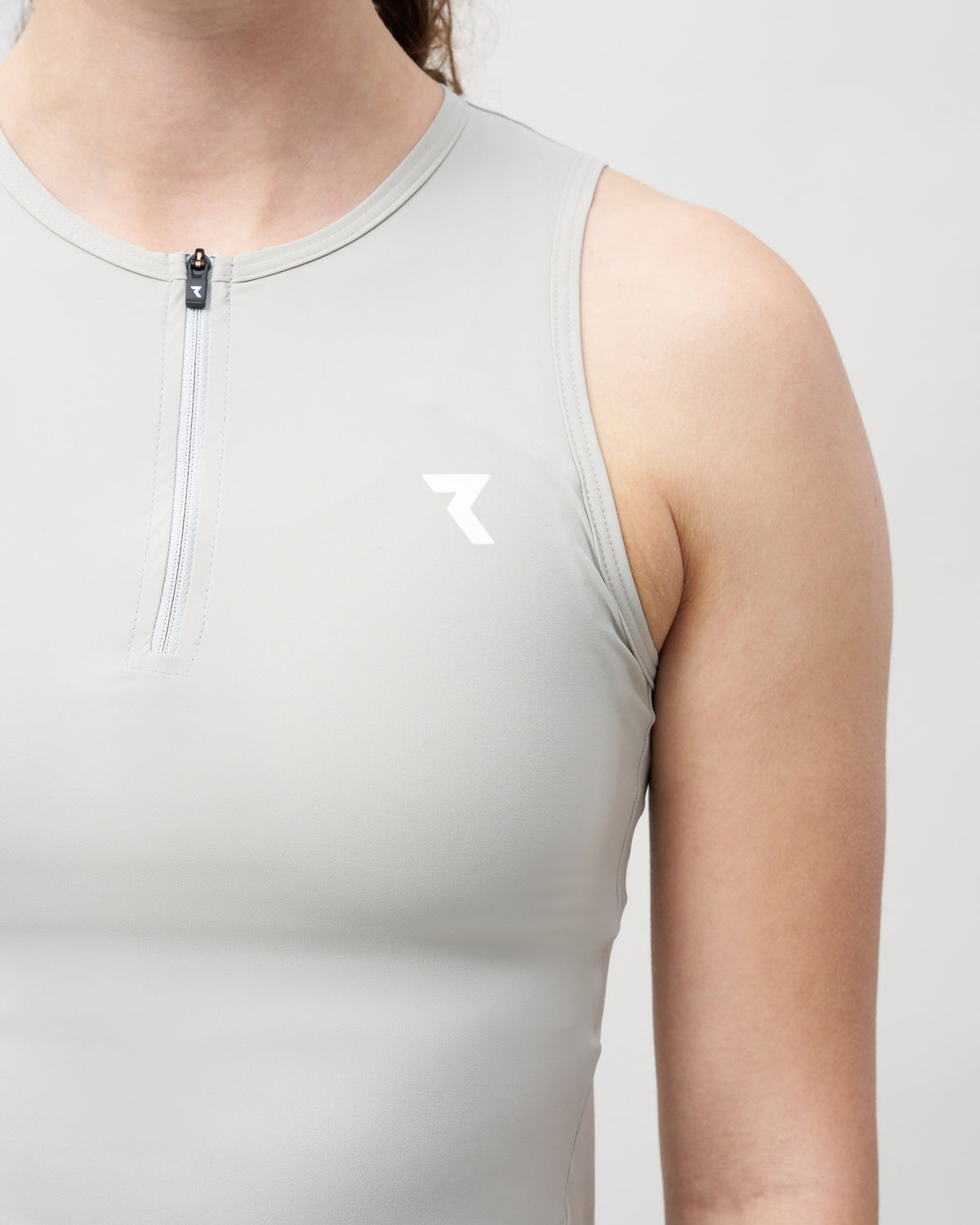 Vela Cycling Cropped Top Women