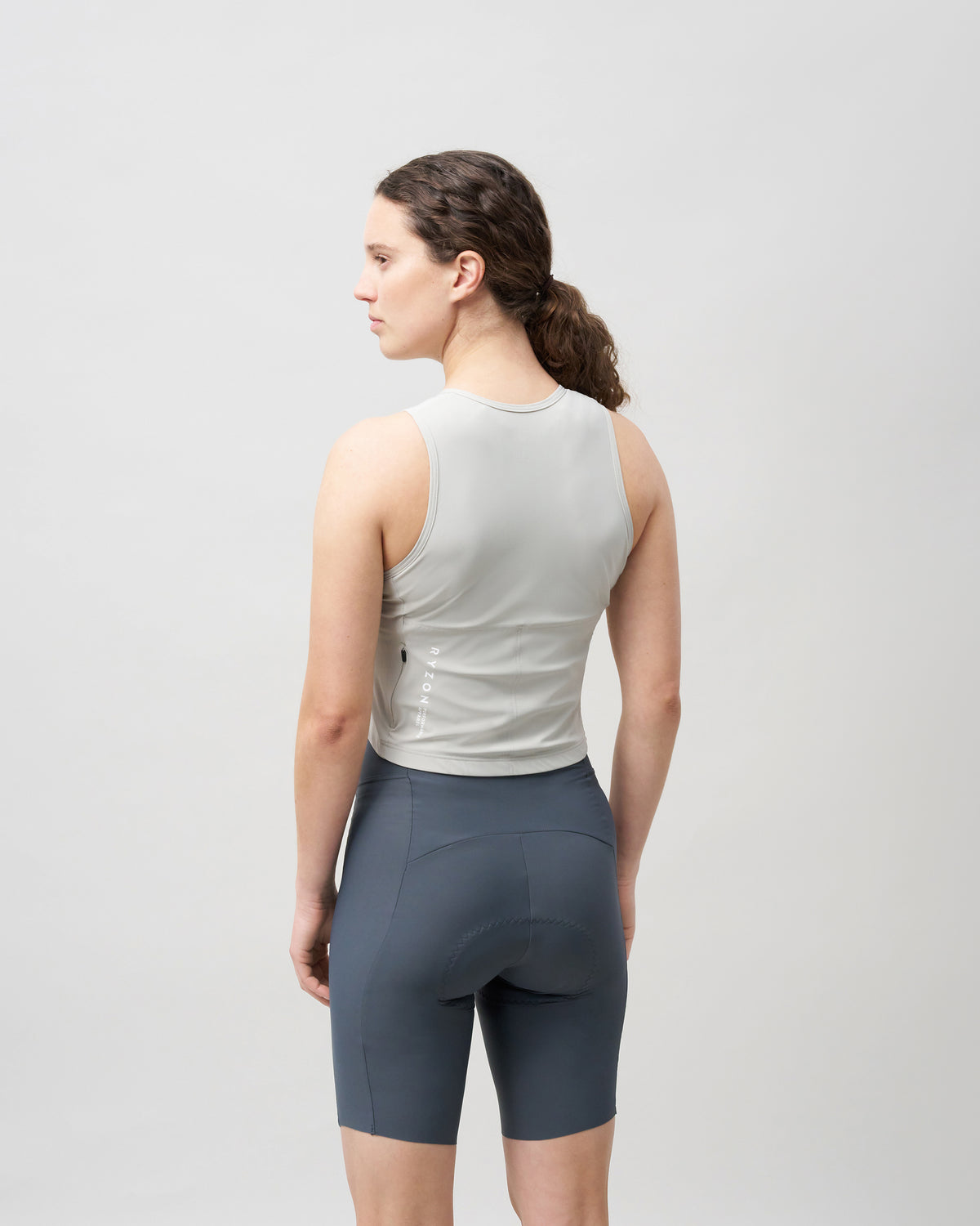 Vela Cycling Cropped Top Women