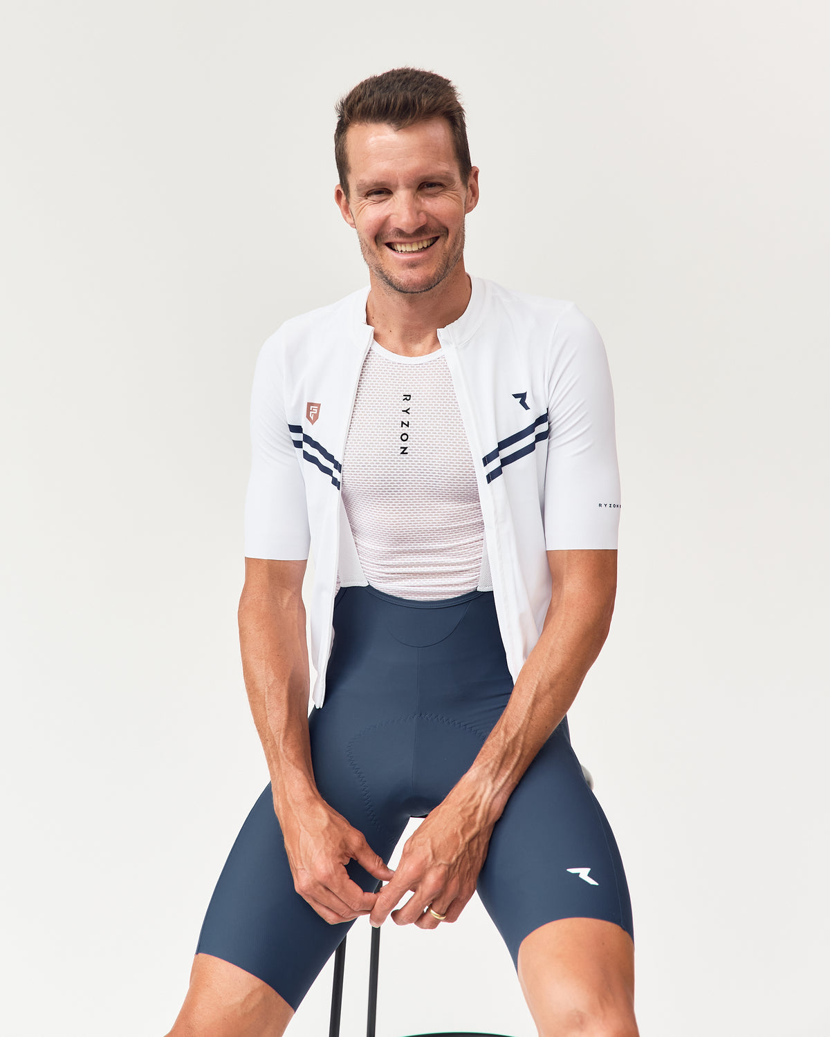 7015XXJF; model_194_m