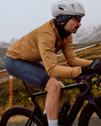 Lookbook Signature Cycling Rain Jacket Men 59