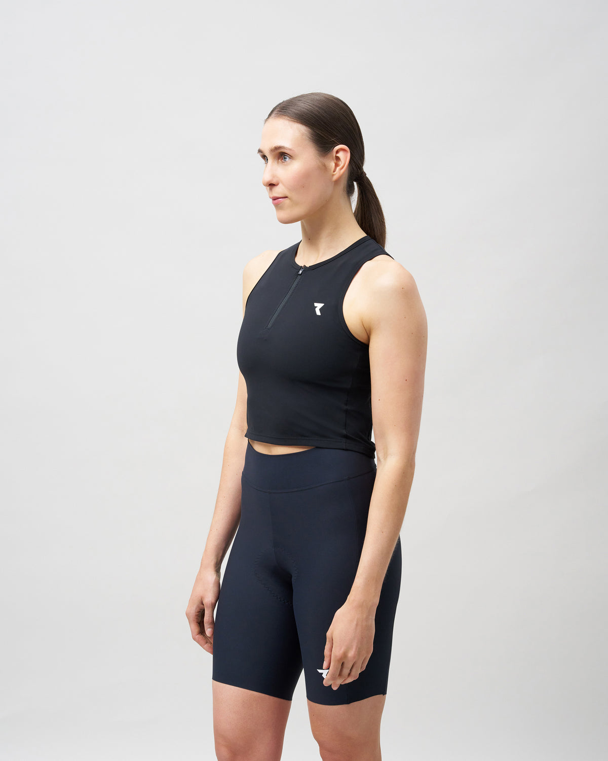 Vela Cycling Cropped Top Women