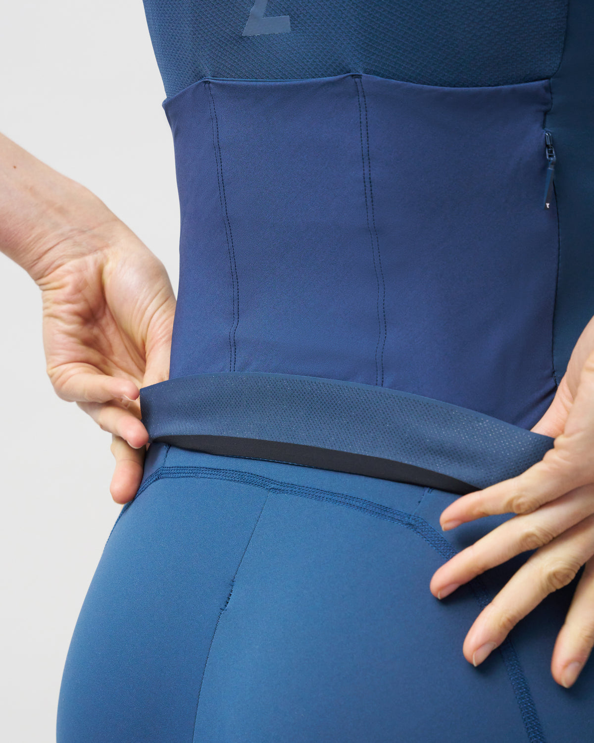 Signature Cycling Jersey Women