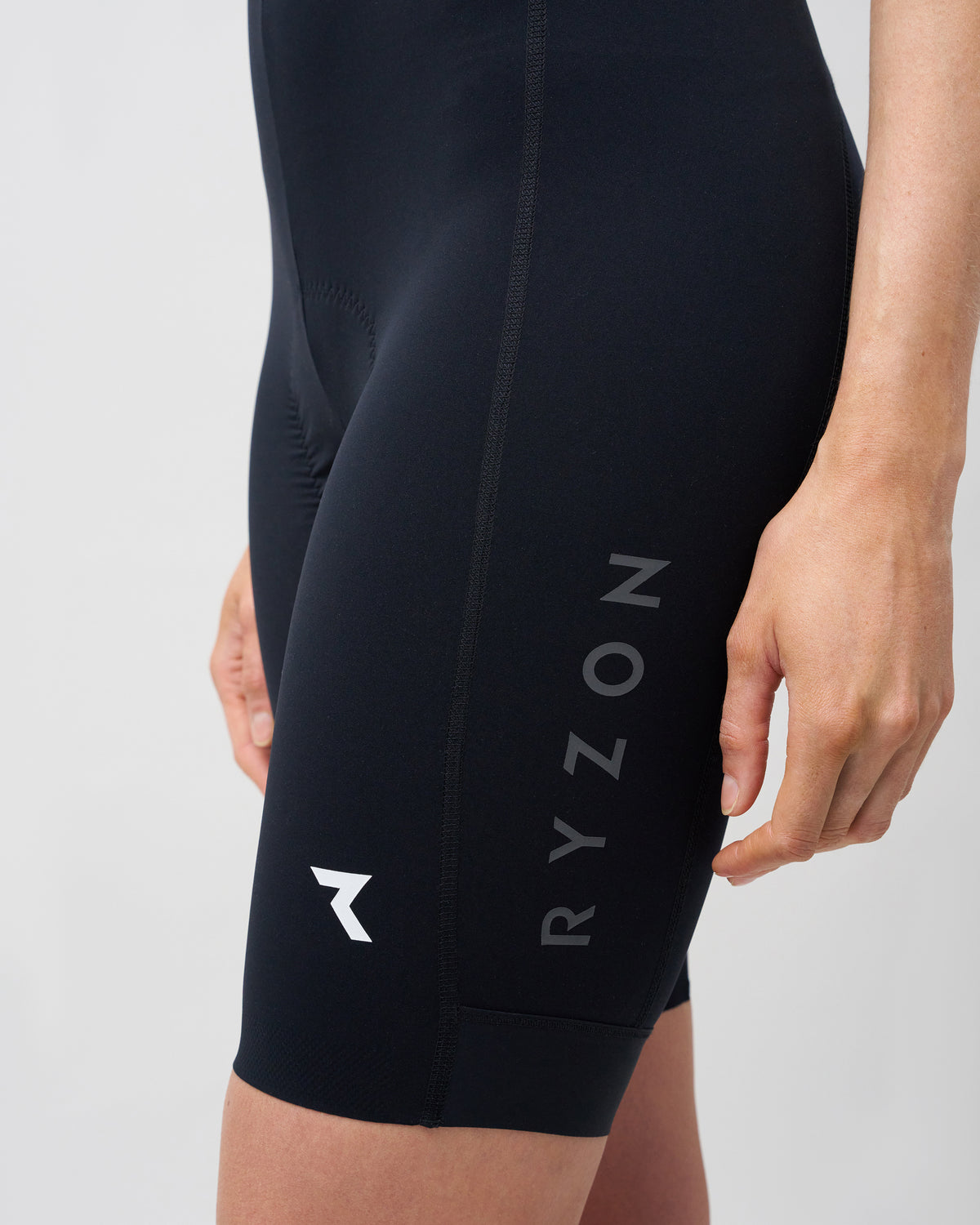 Signature Cycling Bib Shorts Women